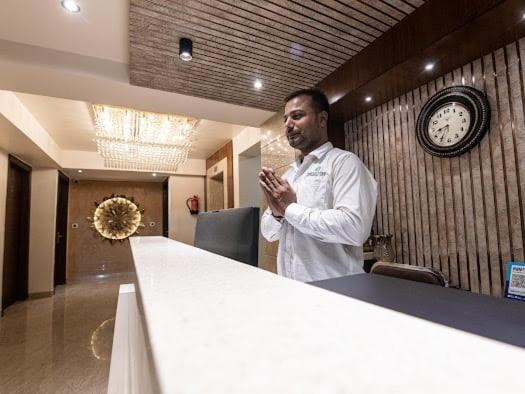 Hotel Emerald Inn Bhopal Exterior foto